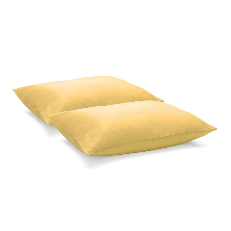 Set jastučnica Ivonne predstavlja idealno rešenje, kada vam nije potrebna posteljina u kompletu. Izrađene od renforce platna, koje se smatra mekanom tkaninom i lakom za održavanje. Klasične jednobojne jastučnice, mogu se kombinovati sa različitim dezenima posteljina. Perive na 60 °C.