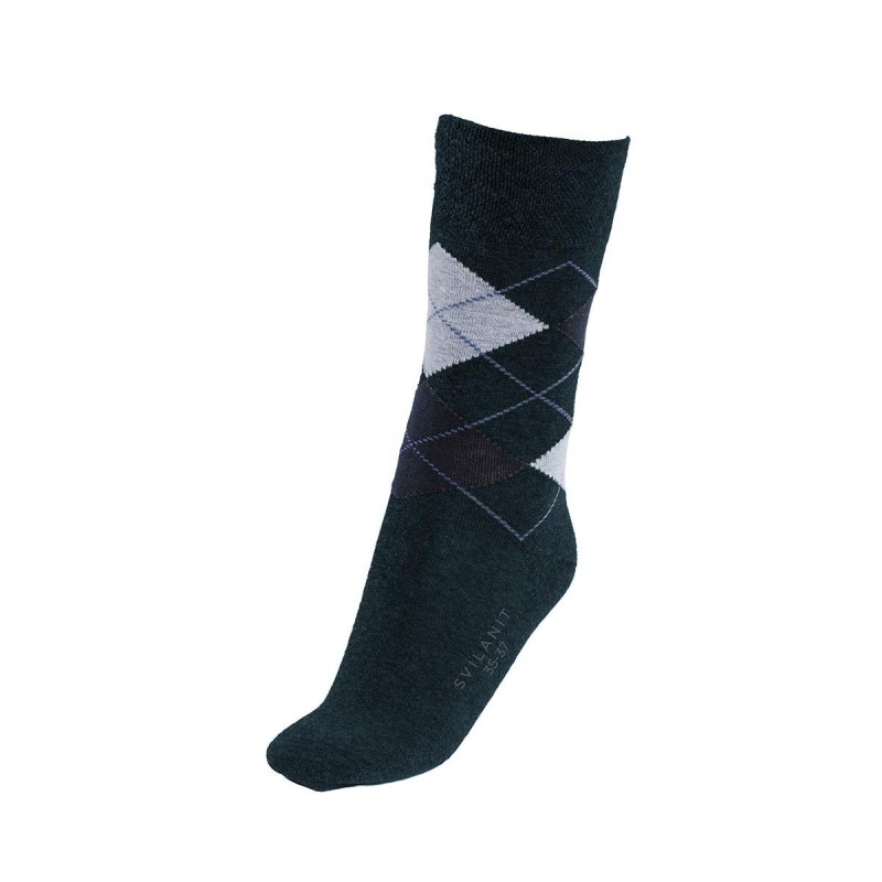 Muške čarape sa karo uzorkom su mekane i udobne za nošenje. Izrađene od kombinacije materijala, sa velikim udjelom pamuka, za veću prozračenost. U veličinama: 39-42, 43-46.