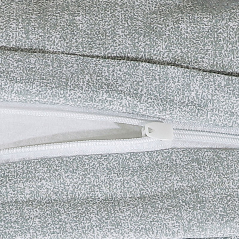 Vrijeme je za potpuno uživanje u modernim pamučnim posteljinama! Posteljina Geometric Pink od renforce platna, mekane tkanine, jednostavne za održavanje. Neka vas oduševi moderan dizajn s printom za udoban i ugodan san. Posteljina je periva na 40 °C.
